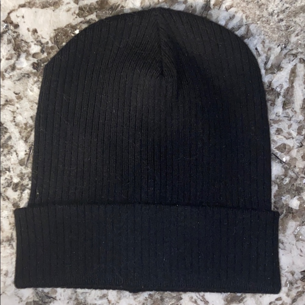 Black knit beanie